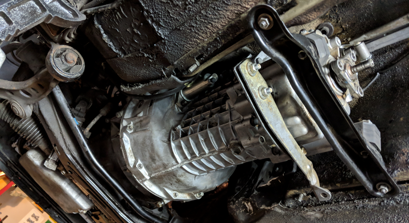 Illustration for article titled Check Out the Original 230,000-Mile Clutch From My Project BMW E30